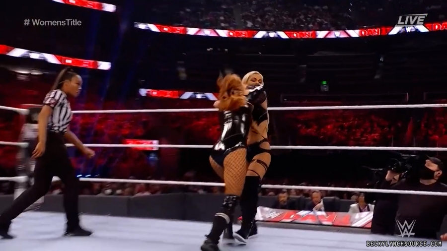 beckyppv20220101_00_07_13_15_Still437.jpg