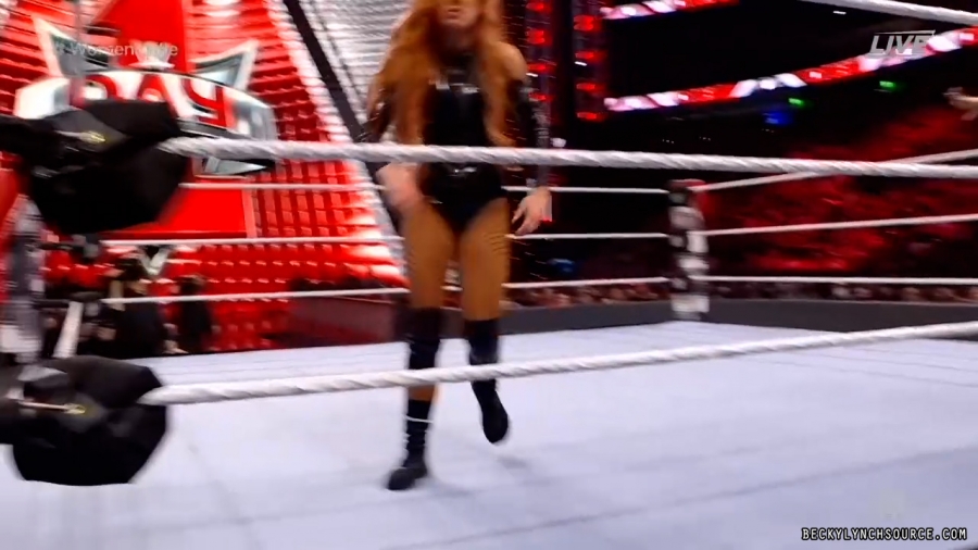 beckyppv20220101_00_22_18_15_Still1965.jpg