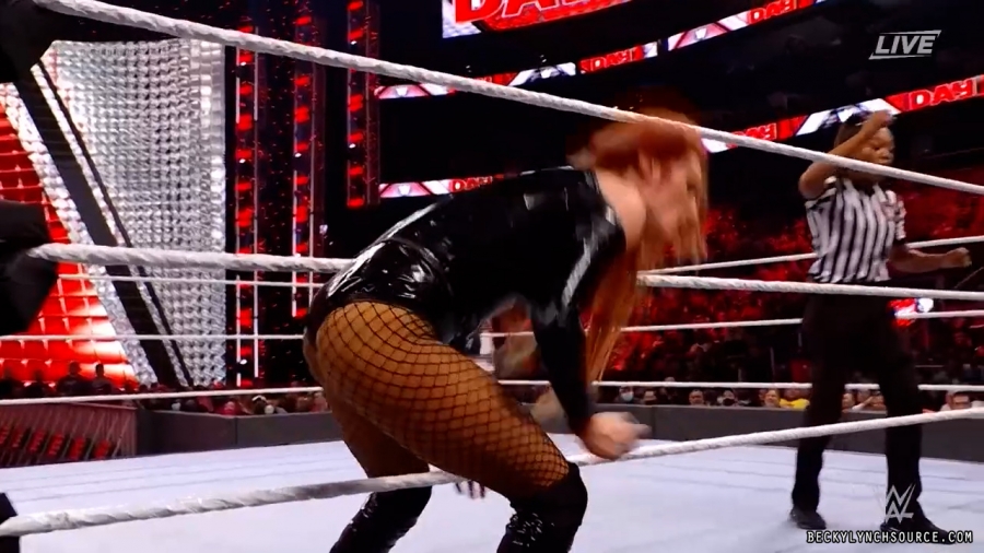 beckyppv20220101_00_22_20_15_Still1969.jpg