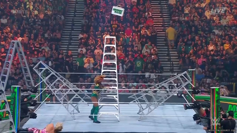 Click to view full size image
==============
beckyppv20220702_00_22_15_00_Still943.jpg beckyppv20220702_00_22_15_00_Still943.jpg