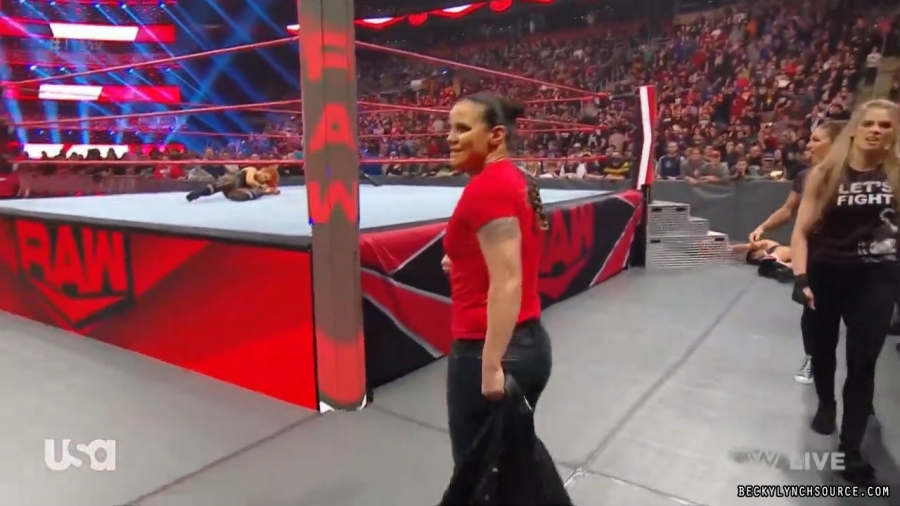 beckyraw20191118_Still613.jpg