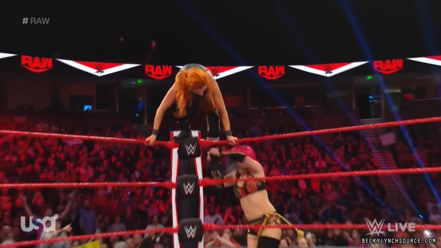 beckyraw20191209_Still798.jpg