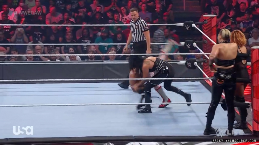 beckyraw20220502_00_10_18_15_Still647.jpg