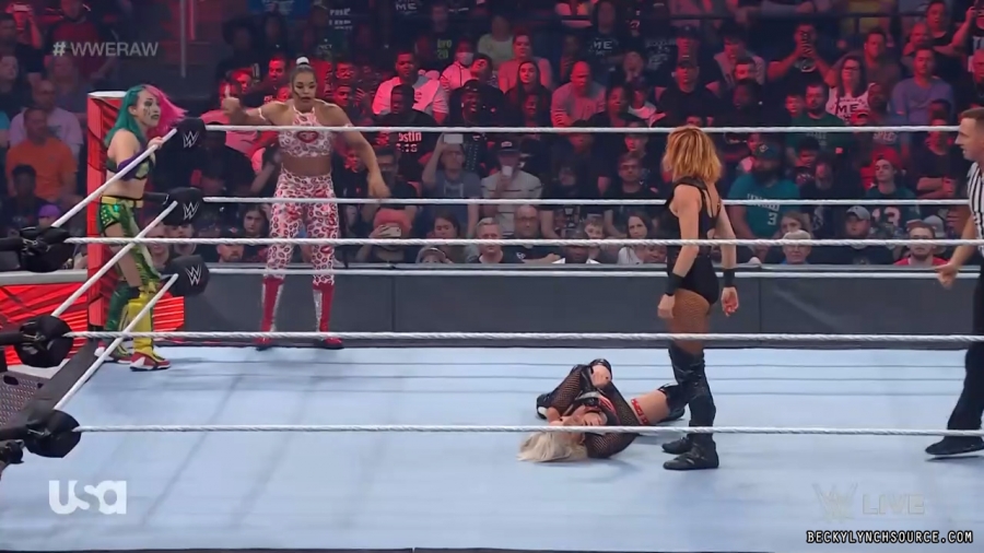 beckyraw20220502_00_11_28_15_Still675.jpg