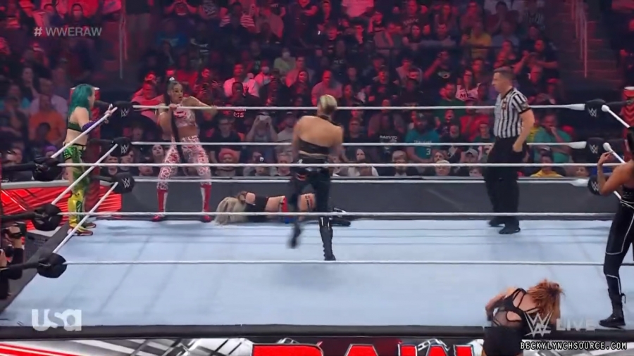 beckyraw20220502_00_14_43_15_Still923.jpg