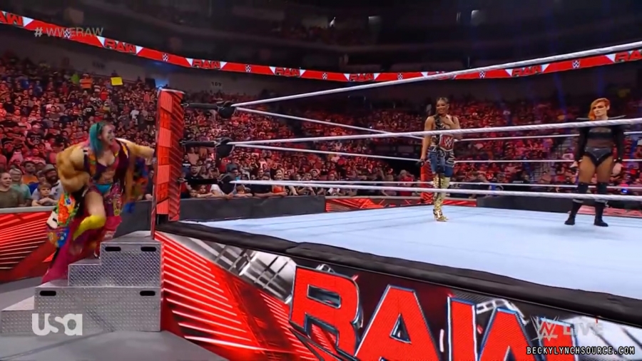 beckyraw20220620_00_01_43_15_Still154.jpg