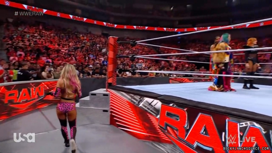beckyraw20220620_00_03_39_00_Still280.jpg