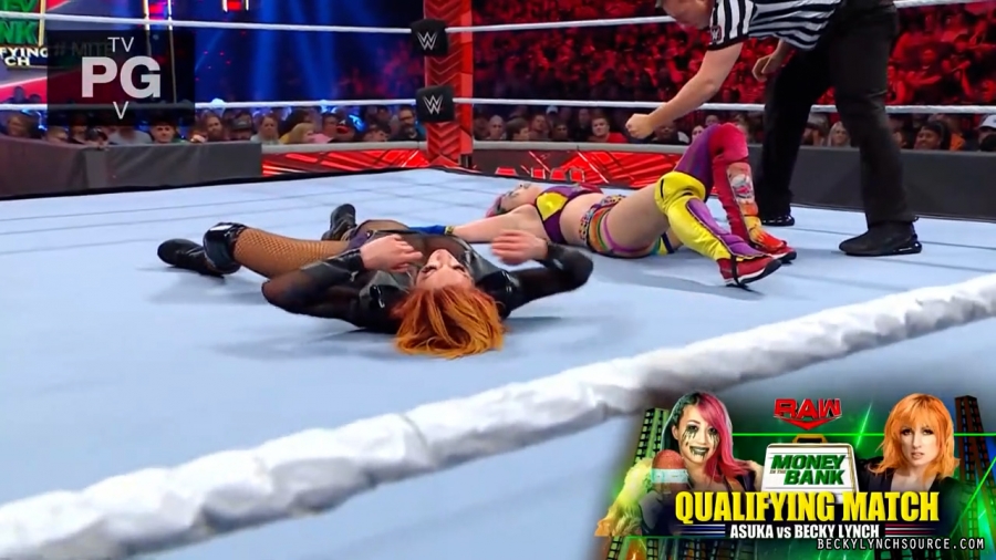 beckyraw20220620_00_25_39_00_Still1607.jpg