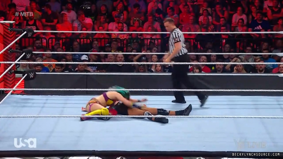 beckyraw20220620_00_26_55_00_Still1725.jpg
