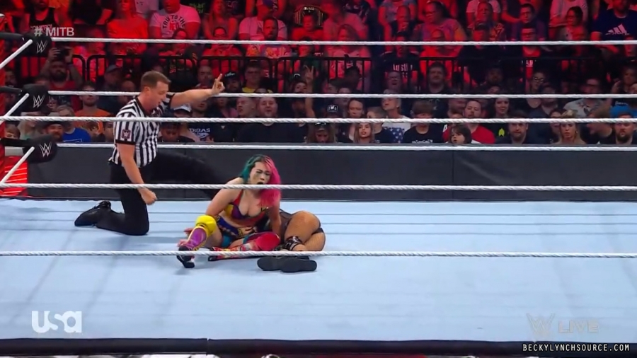 beckyraw20220620_00_26_59_15_Still1734.jpg