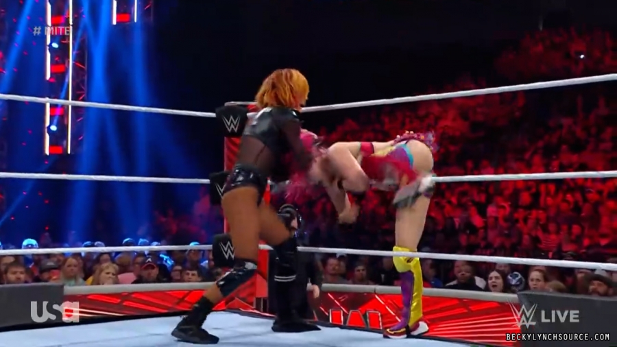 beckyraw20220620_00_28_22_15_Still1888.jpg