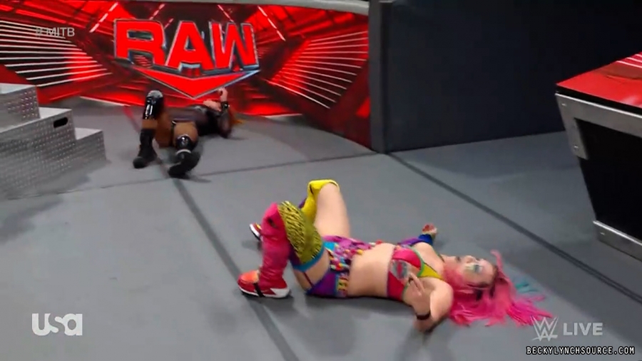 beckyraw20220620_00_29_37_15_Still2019.jpg