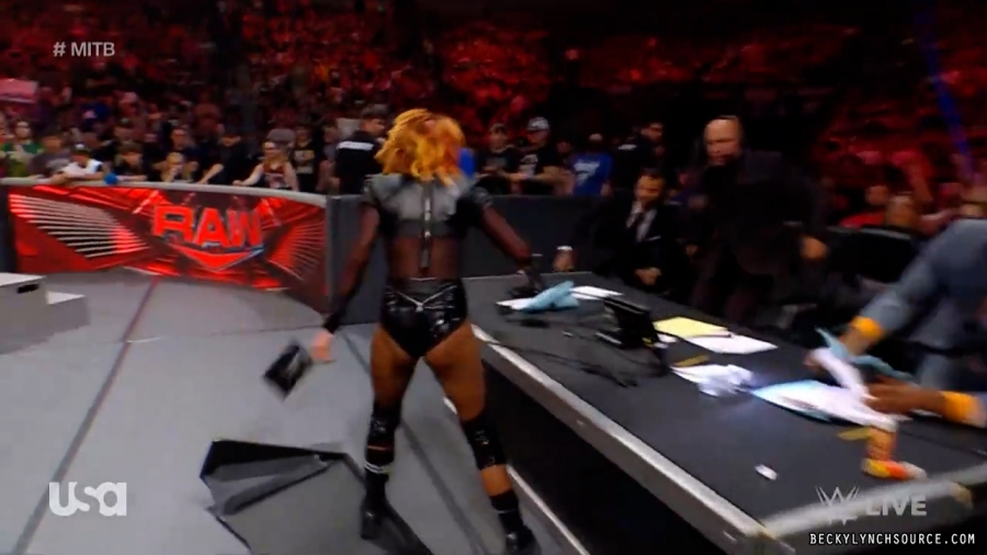 beckyraw20220620_00_31_36_15_Still2188.jpg