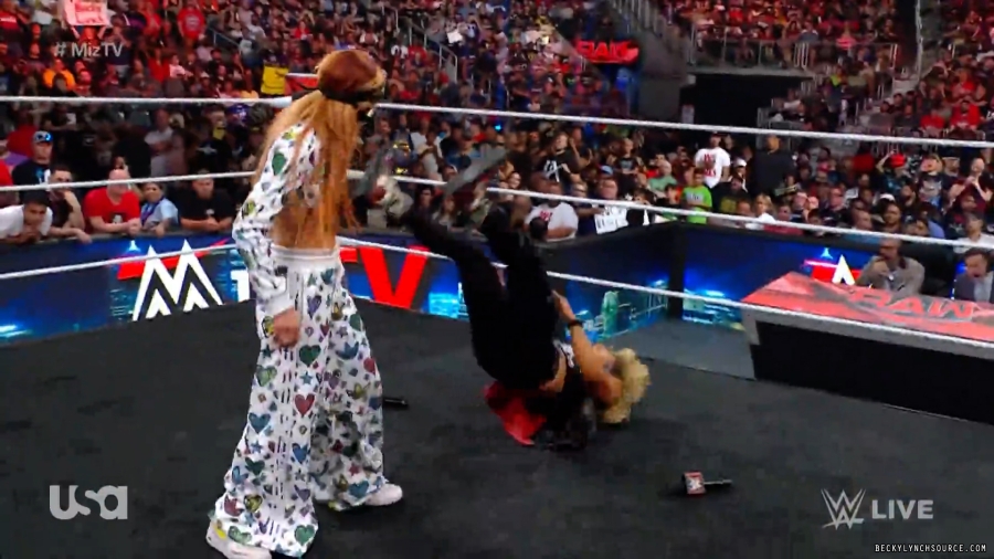 beckyraw20230717_00_03_36_25_Still731.jpg