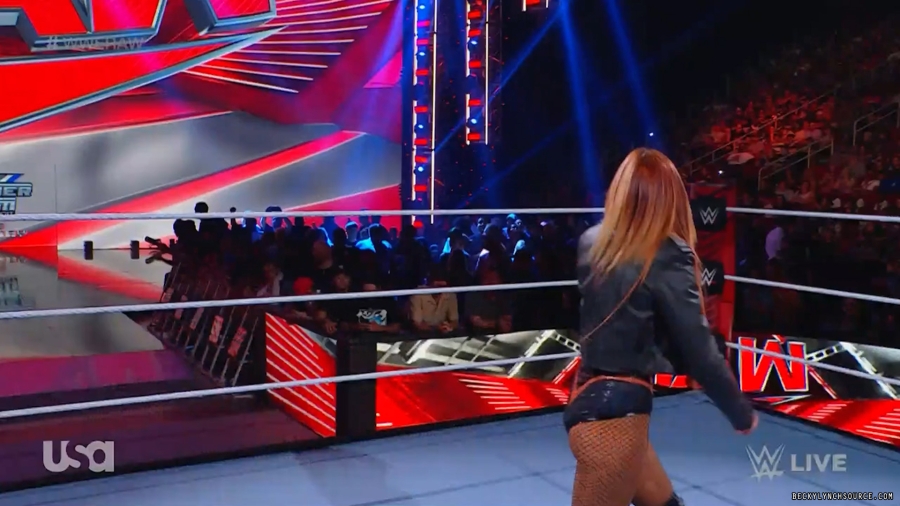 beckyraw20230731_00_01_17_10_Still244.jpg
