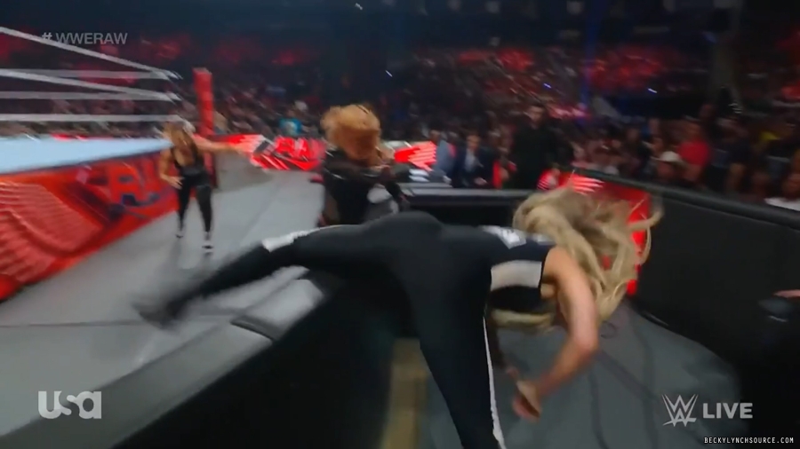 beckyraw20230731_00_02_28_05_Still452.jpg
