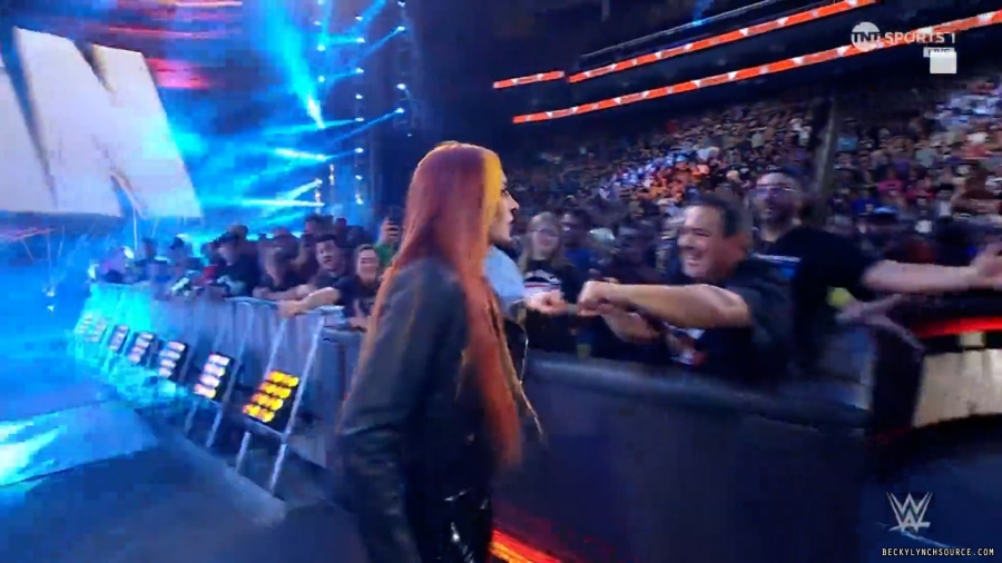 beckyraw20230812_00_00_07_25_Still043.jpg