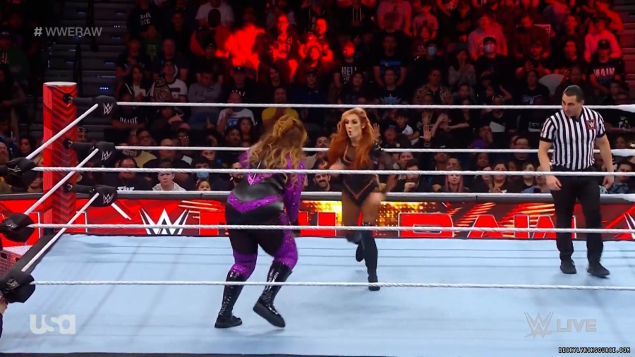 beckyraw20240101_00_01_42_10_Still379.jpg