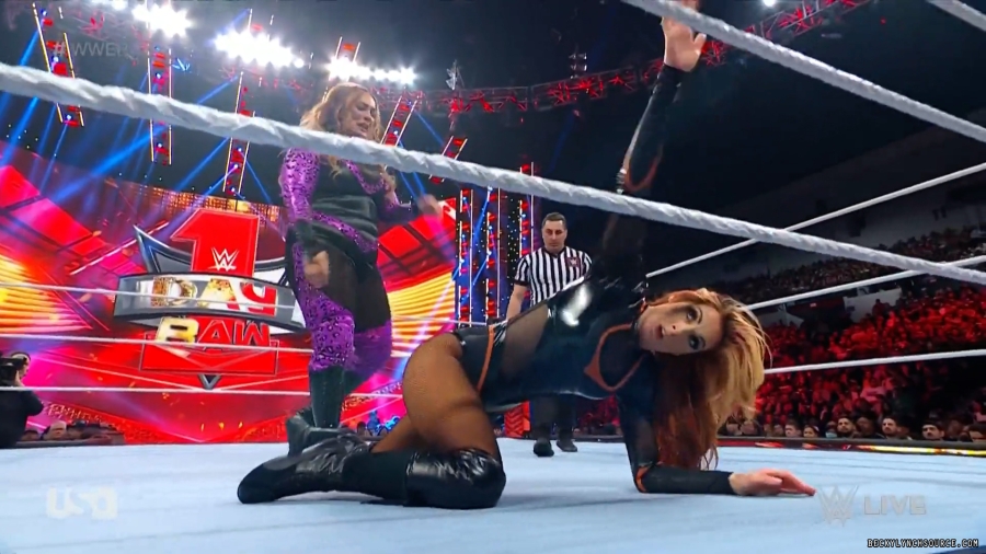 beckyraw20240101_00_01_54_20_Still429.jpg