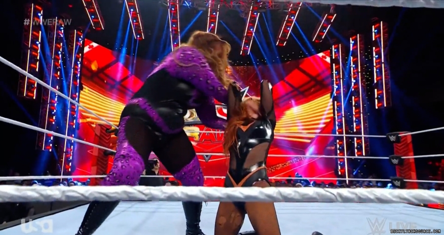 beckyraw20240101_00_05_06_15_Still022.jpg