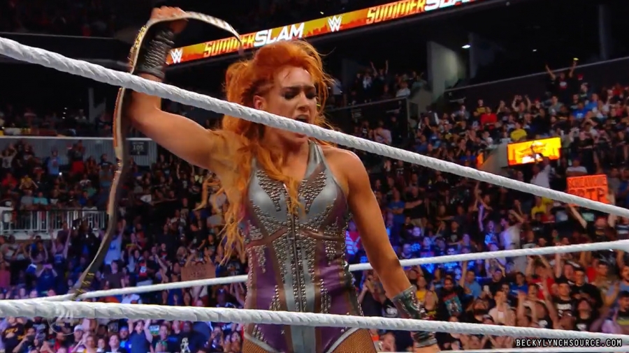 beckywwe24theman_Still1584.jpg