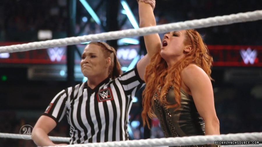 beckywwe24theman_Still3440.jpg