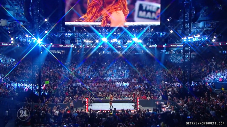 beckywwe24theman_Still3450.jpg