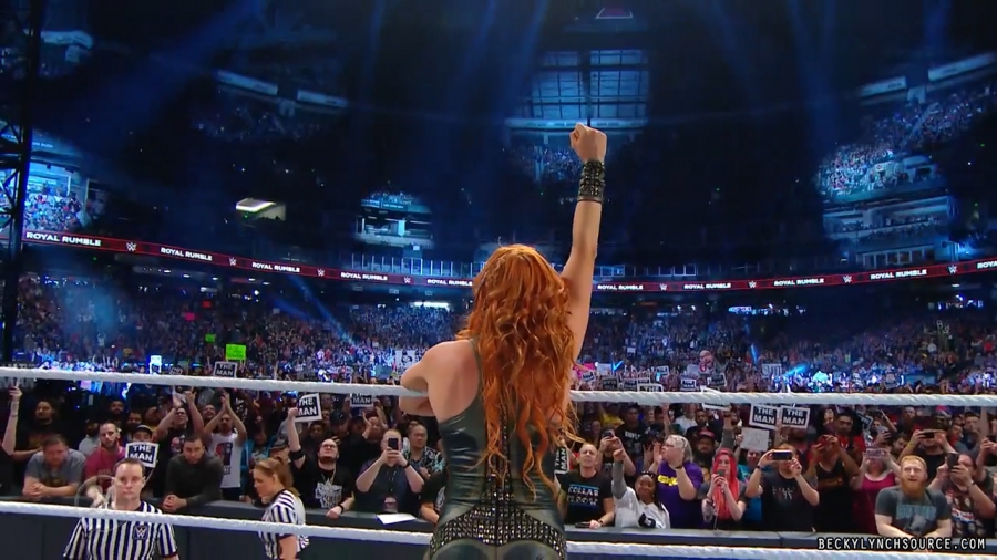 beckywwe24theman_Still3467.jpg