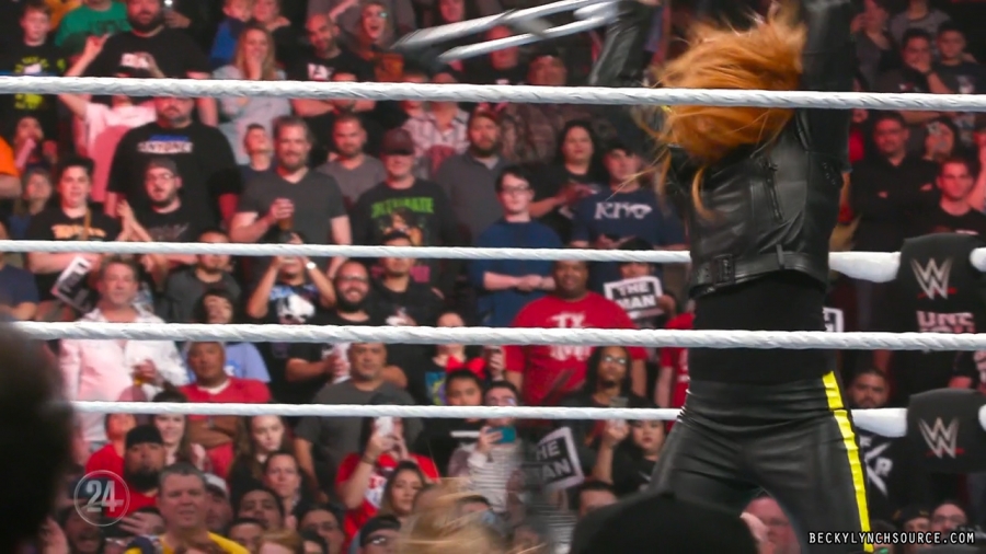 beckywwe24theman_Still3643.jpg