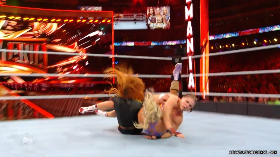 beckywwe24theman_Still4518.jpg