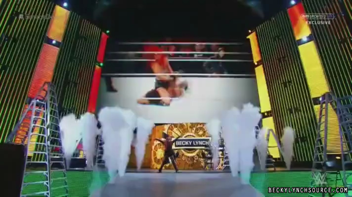 Becky20151210_Still015.jpg