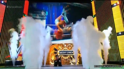 Becky20151217_Still019.jpg