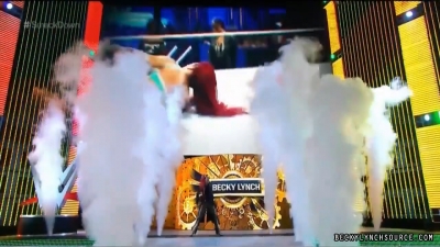 Becky20151217_Still020.jpg