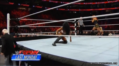Becky20151217_Still069.jpg