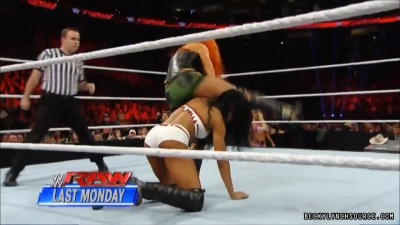 Becky20151217_Still074.jpg