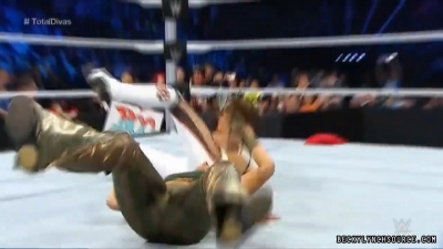 Becky20151217_Still316.jpg