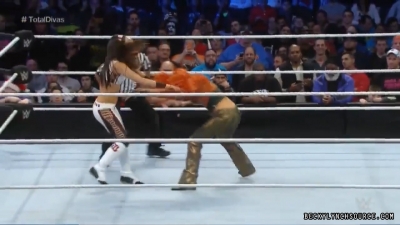 Becky20151217_Still367.jpg