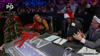 Becky20151222_Still032.jpg