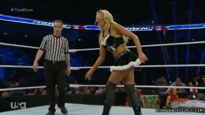 Becky20151222_Still054.jpg