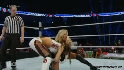 Becky20151222_Still063.jpg