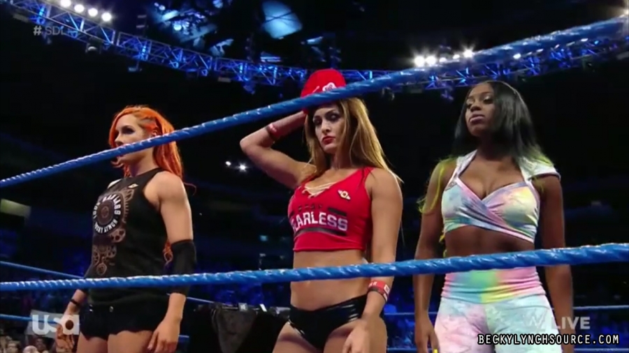 Becky20160906_Still520.jpg