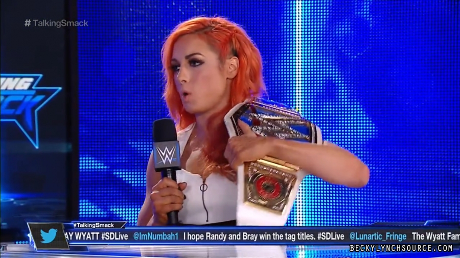 Becky20161129_Still987.jpg