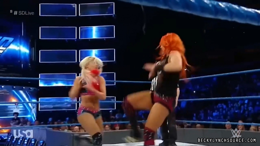 Becky20161213_Still490.jpg
