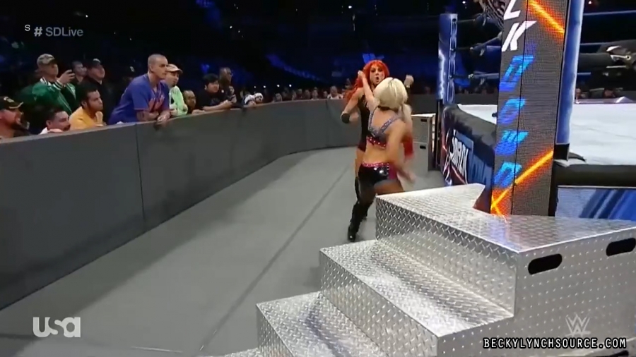 Becky20161213_Still576.jpg