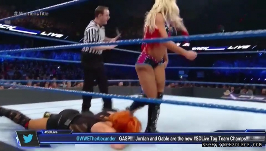 Becky20161227_Still586.jpg