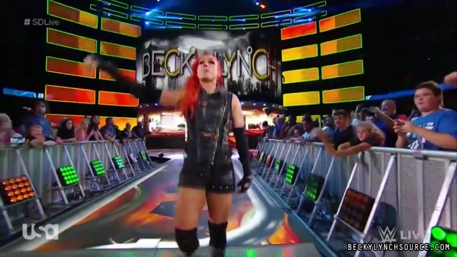Becky20170801_Still081.jpg