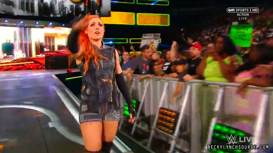 Becky20170822_Still047.jpg