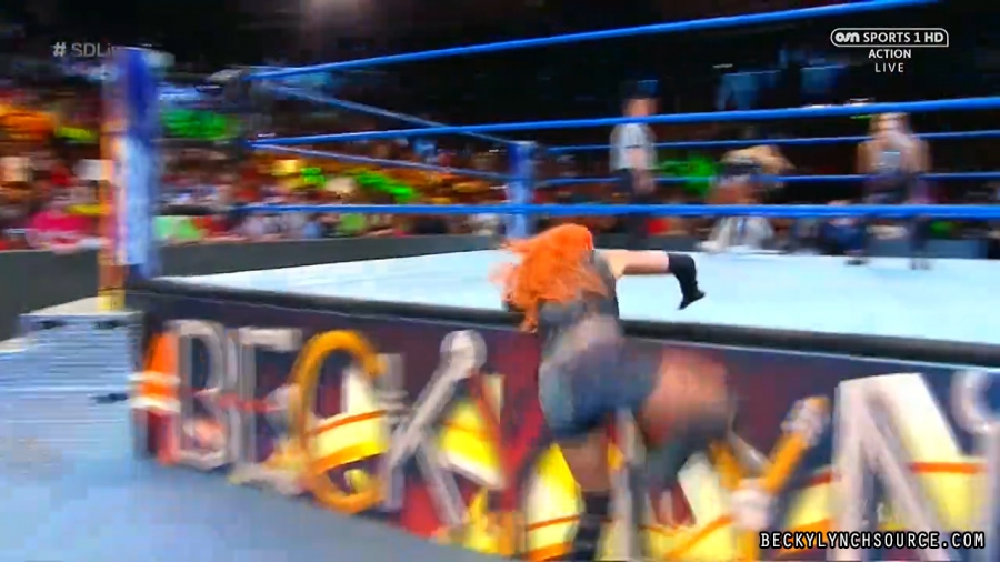 Becky20170822_Still053.jpg