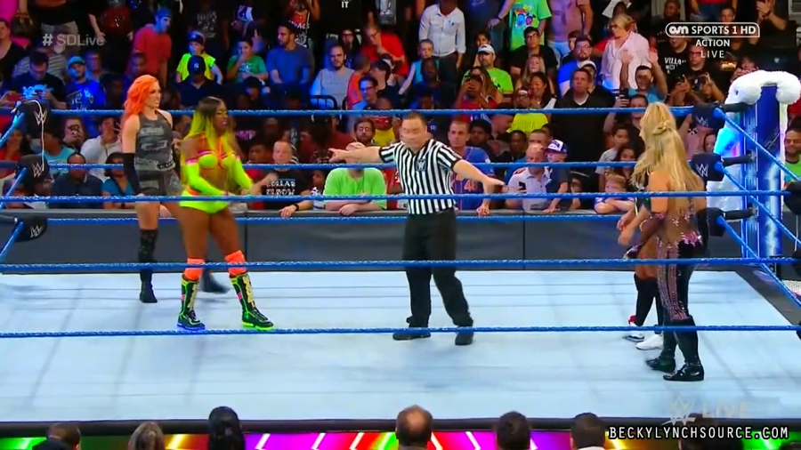 Becky20170822_Still063.jpg