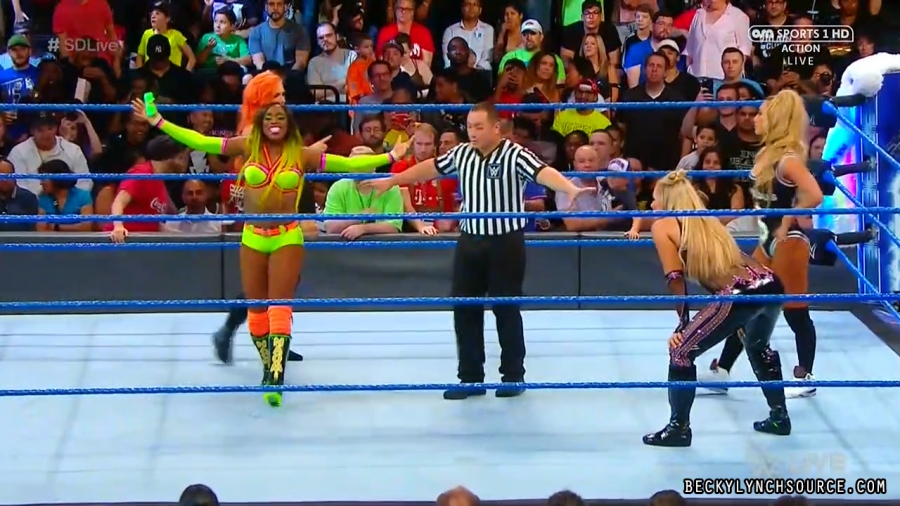 Click to view full size image
==============
Becky20170822_Still069.jpg Becky20170822_Still069.jpg